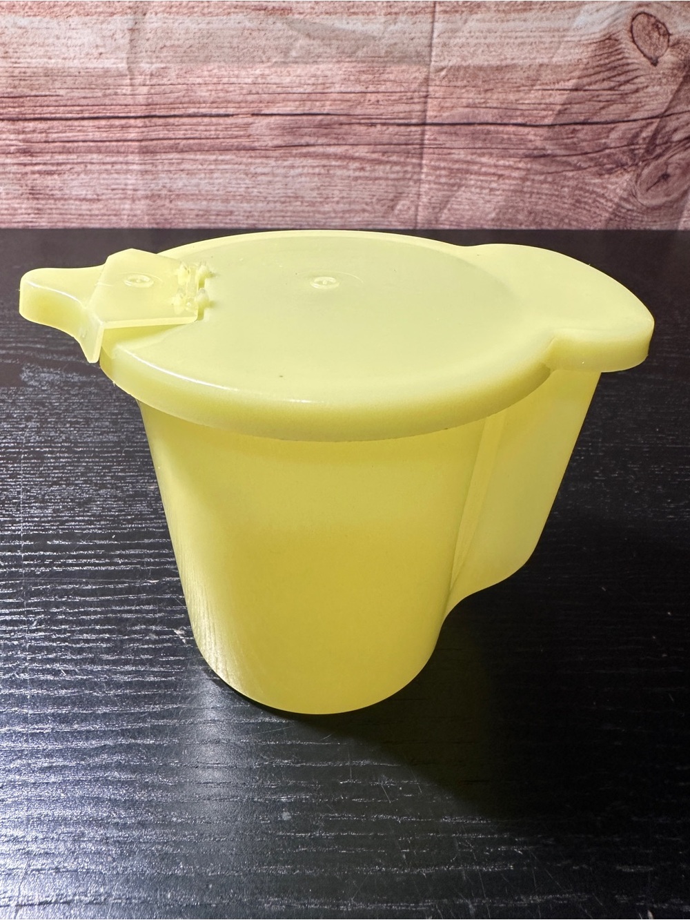 Vintage Tupperware Yellow Creamer Dispenser 574-3 Sugar Flip Top Lid